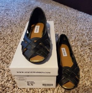 Steve Madden Flat Sandals